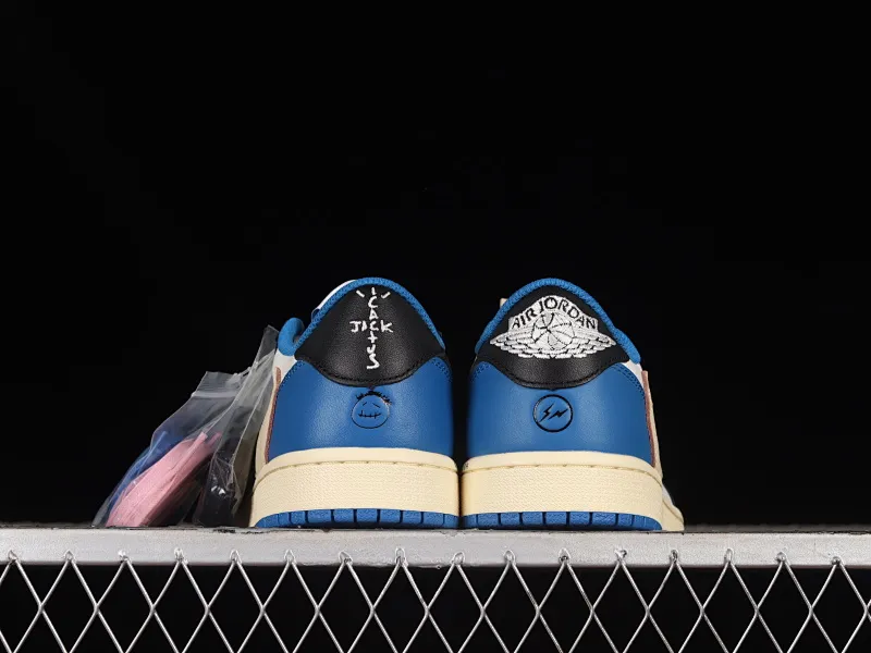 All categories Air Jordan Jordan series basketball shoes Air Jordan 1 Low LJR version Travis Scott x Air Jordan 1 Low OG AJ1 Joe 1 joint overhead hook DM7866-140